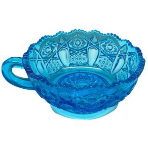 Blue Quintec Heritage Pattern Handled Nappy Dish with Sawtooth Rim 7" Across